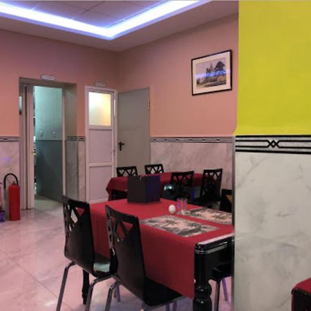 Le Palais Familial Otel Algiers Dış mekan fotoğraf